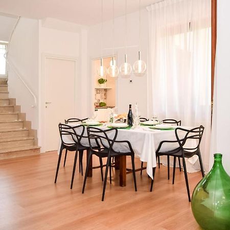 Cozy Home In Anguillara Sabazia With Kitchenette المظهر الخارجي الصورة