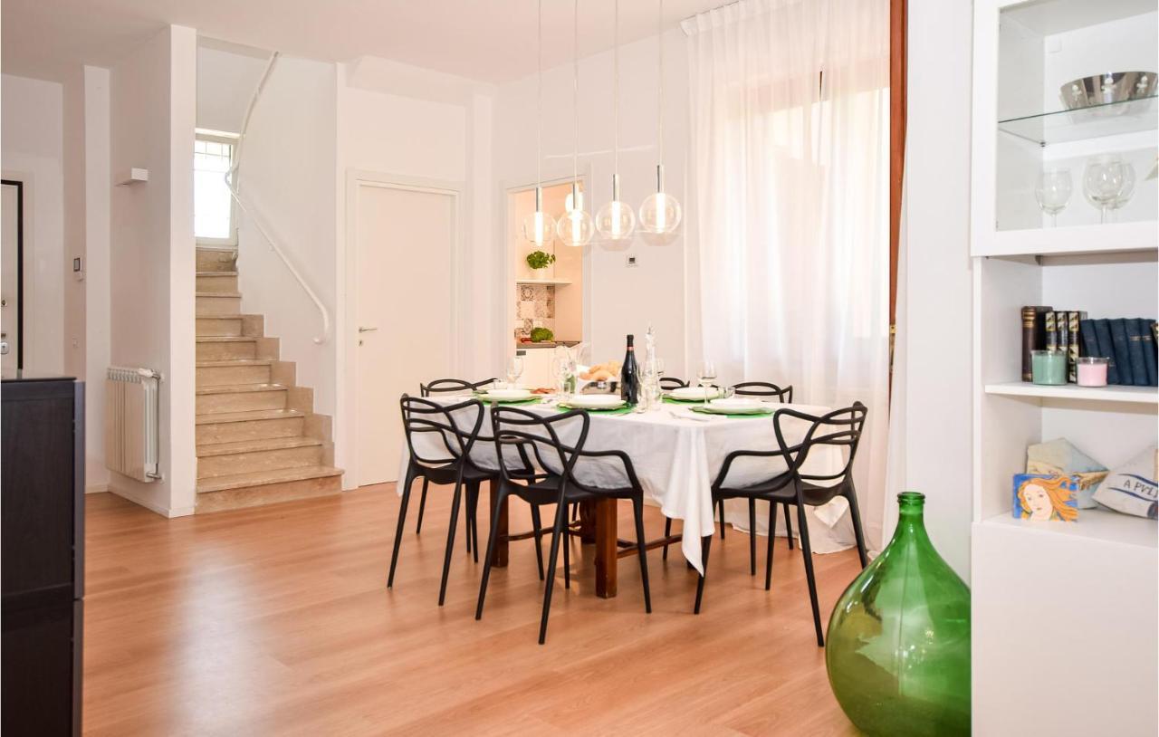 Cozy Home In Anguillara Sabazia With Kitchenette المظهر الخارجي الصورة